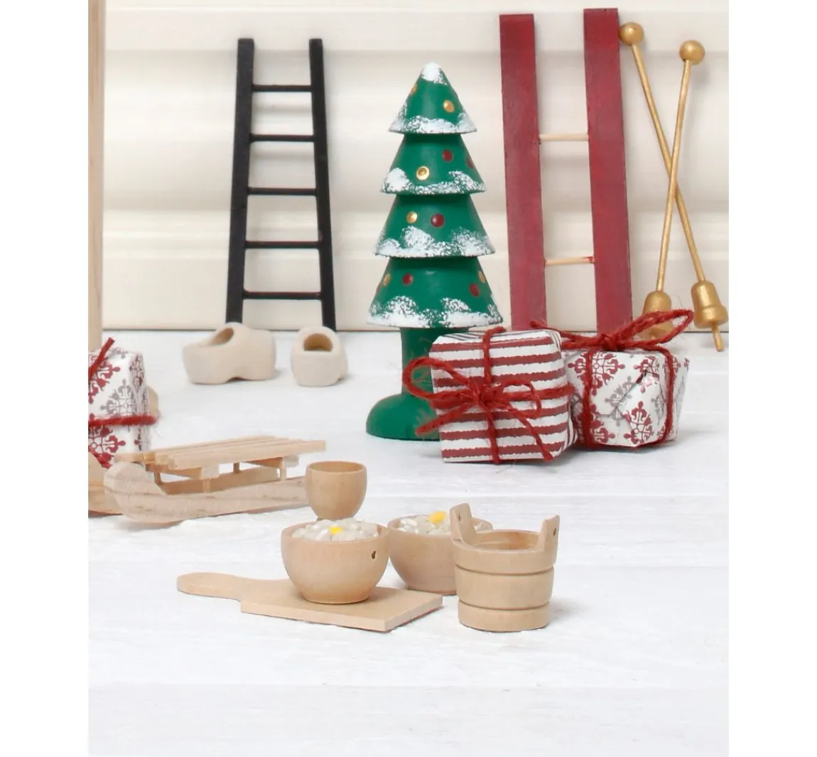 New creativ company Bastelset Wichteltür "Elf Door"