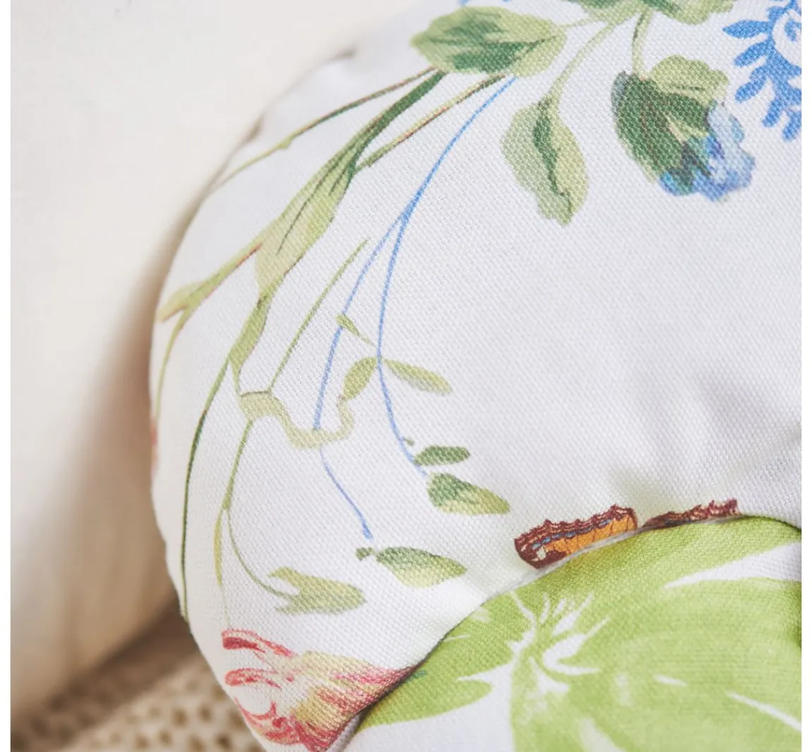Hot Globaltex Baumwoll-Stoff "Blumenwiese mit Schmetterlingen"