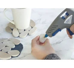 New DREMEL 930 Heißklebepistole