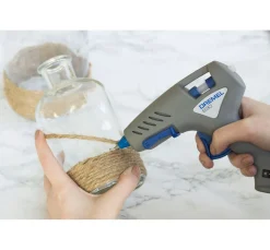 New DREMEL 930 Heißklebepistole
