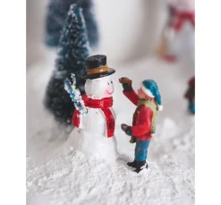 Outlet HobbyFun Landschaft aus Styropor mit Schnee