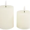 Discount ohne Marke LED-Echtwachskerze "Gerillt", 2er Set, mit Timer 6/18 Std.