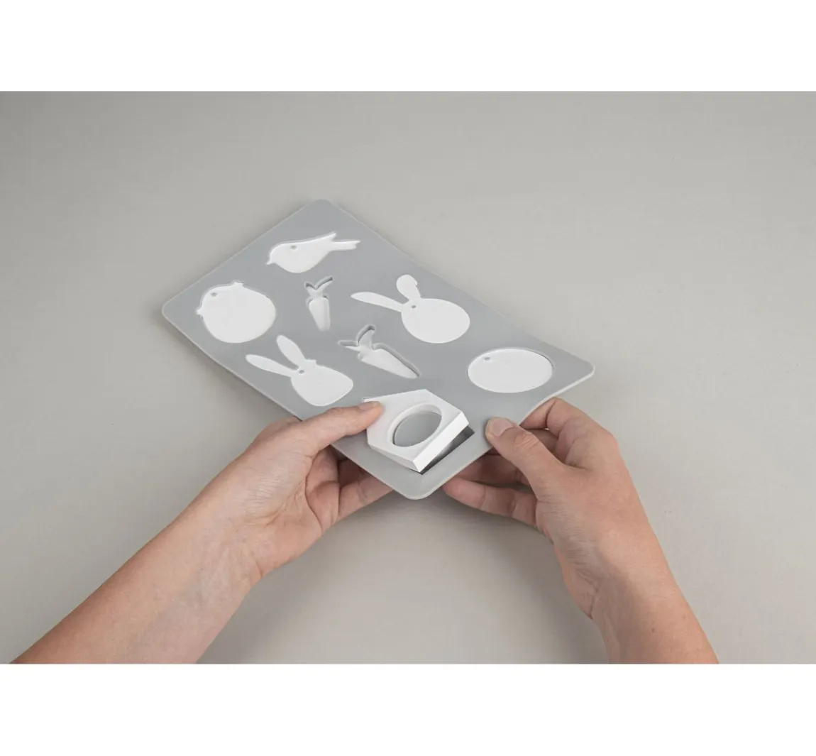 Discount Rayher Silikon Gießform "Happy Spring"