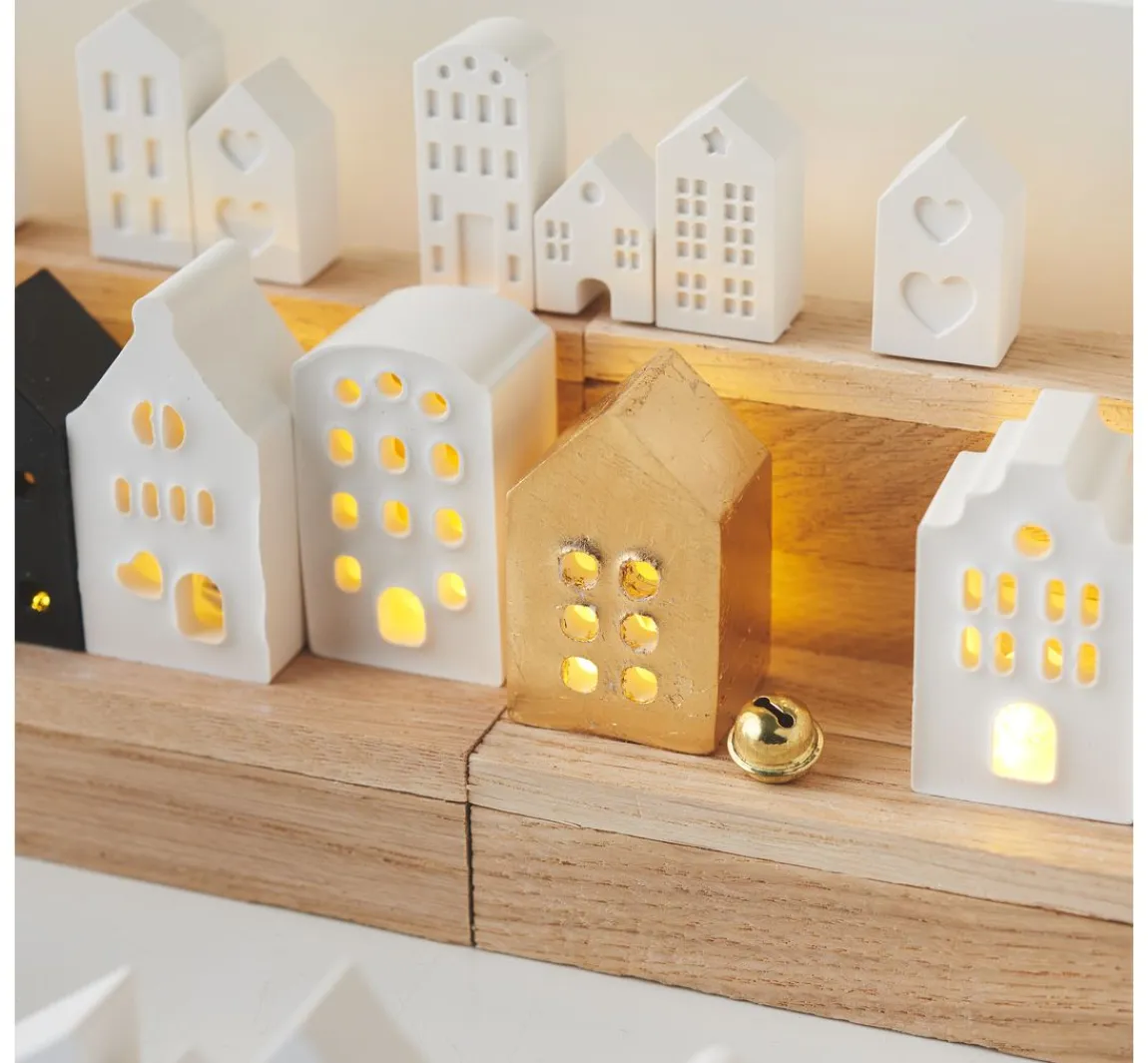 Clearance HobbyFun Silikon Gießform "Mini Lichthäuser"