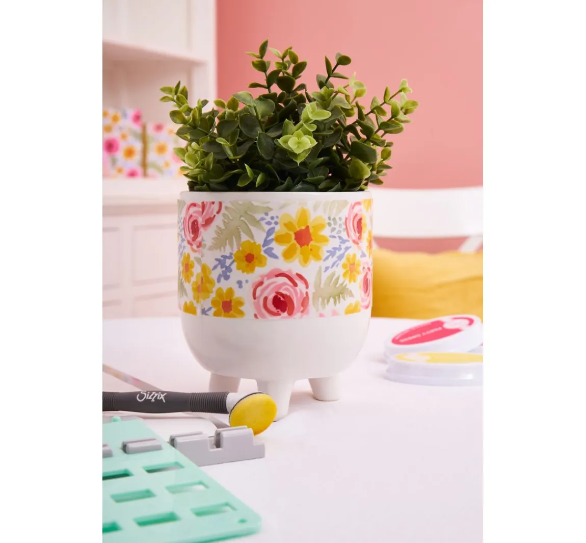 Hot Sizzix Layered Stencils "Abstract Blooms"