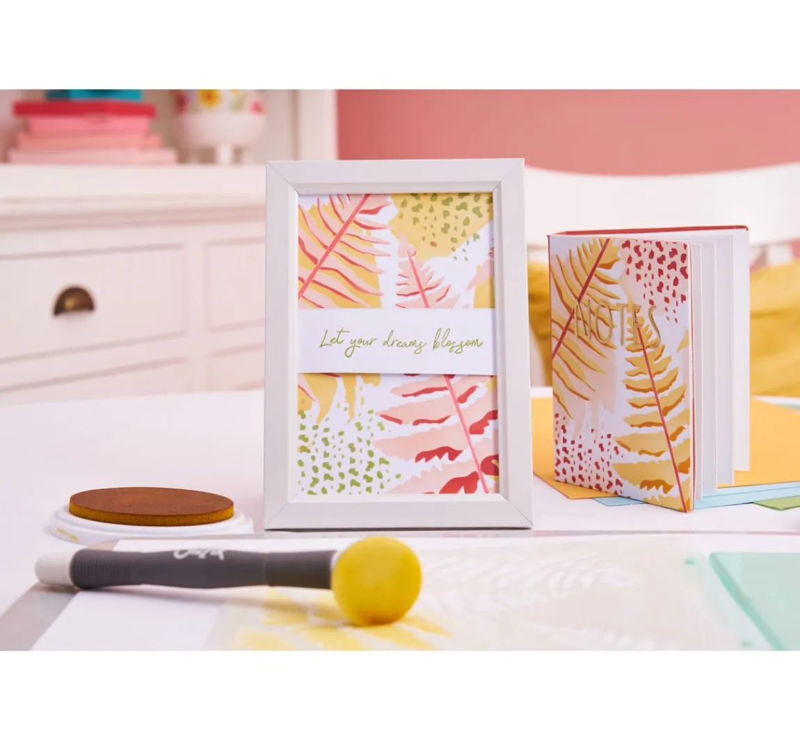 Hot Sizzix Layered Stencils "Fern"