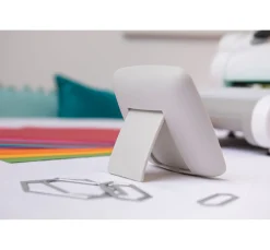 Hot Sizzix Making Tool Gotcha, Magnetic Craft Stand