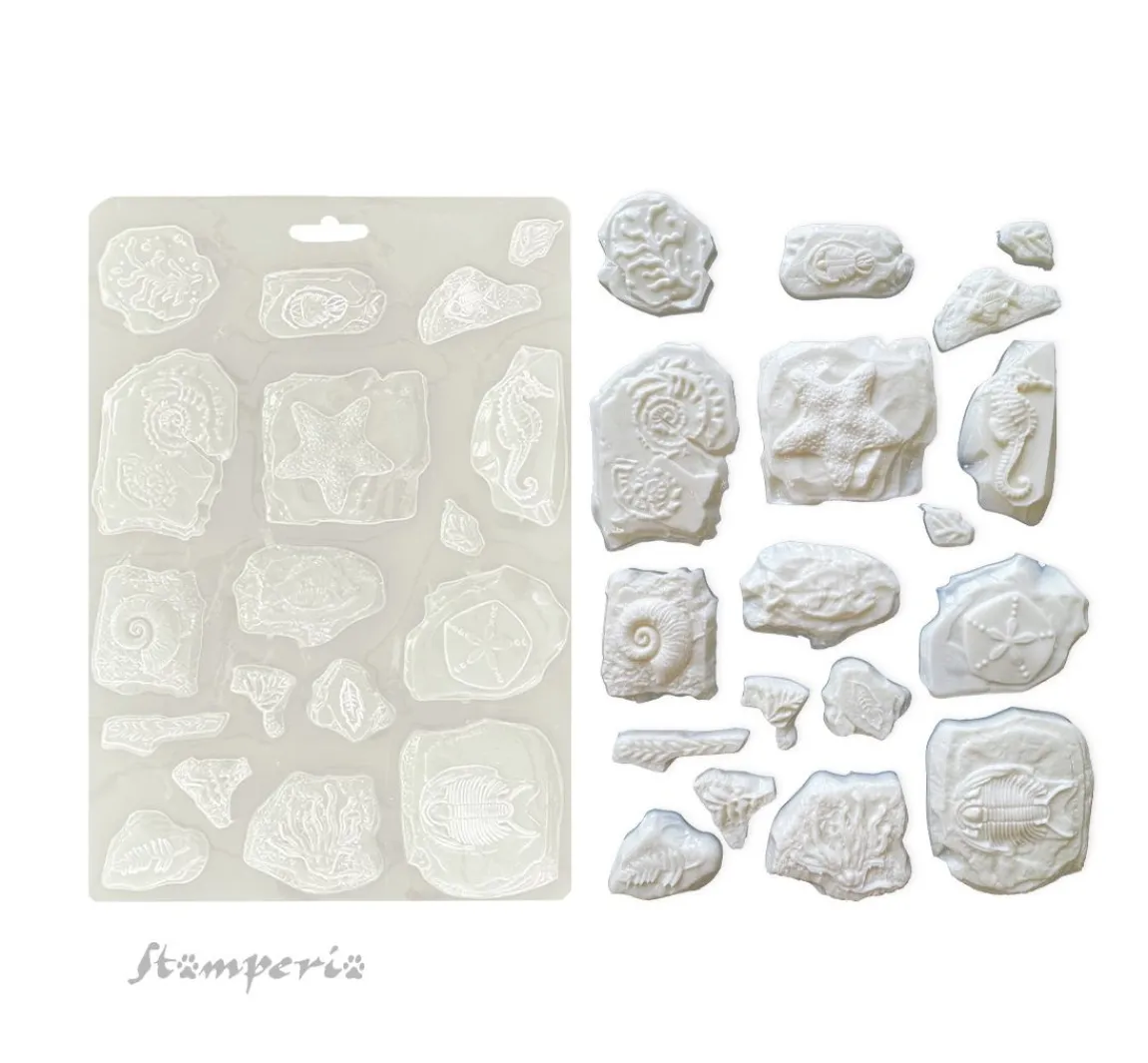 New Stamperia Soft Modellierform A5 "Silent Sea - Fossils"