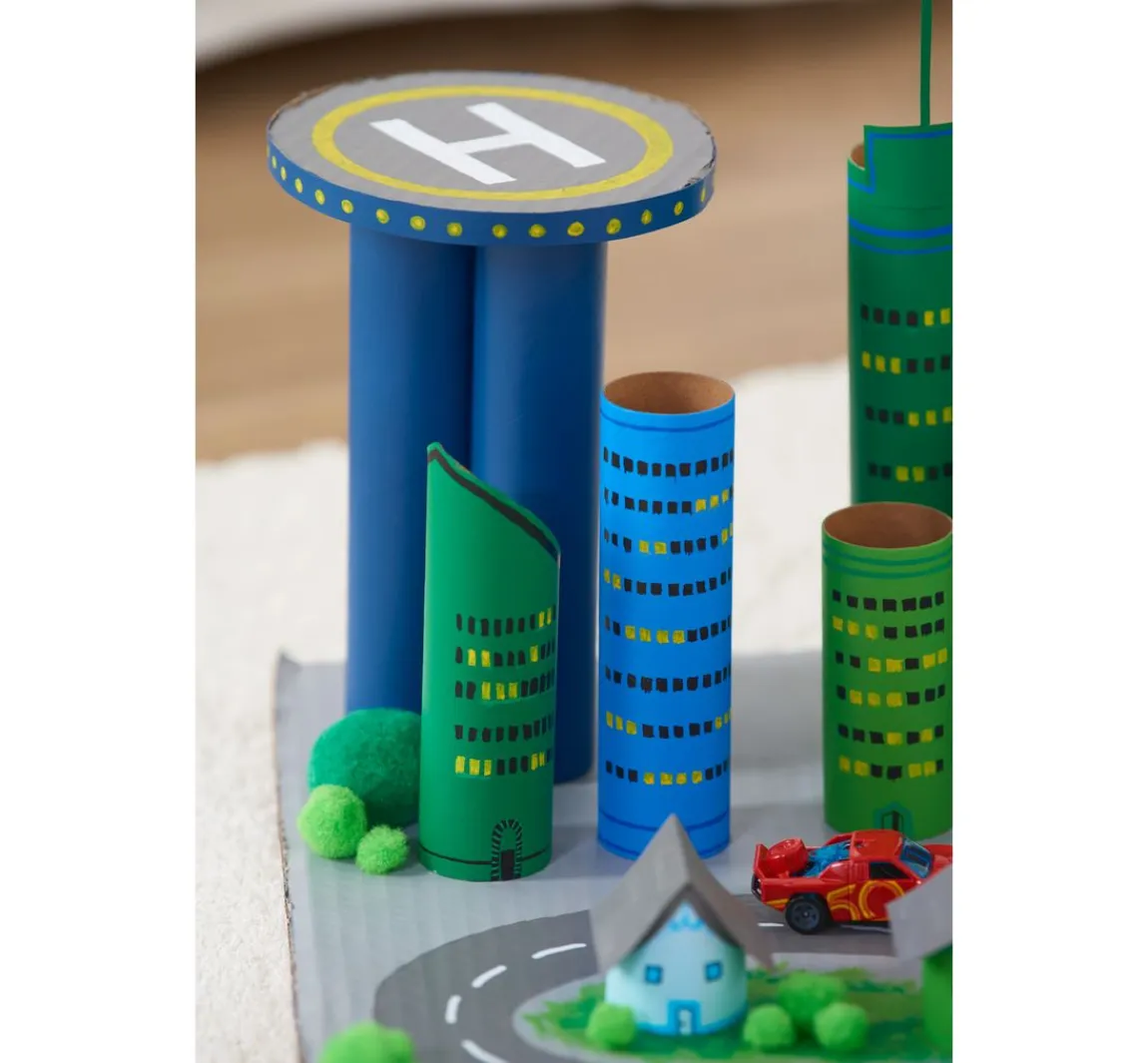 Hot VBS XXL VBS Pompons "Farben & Größen Mix", 1.000 Stück